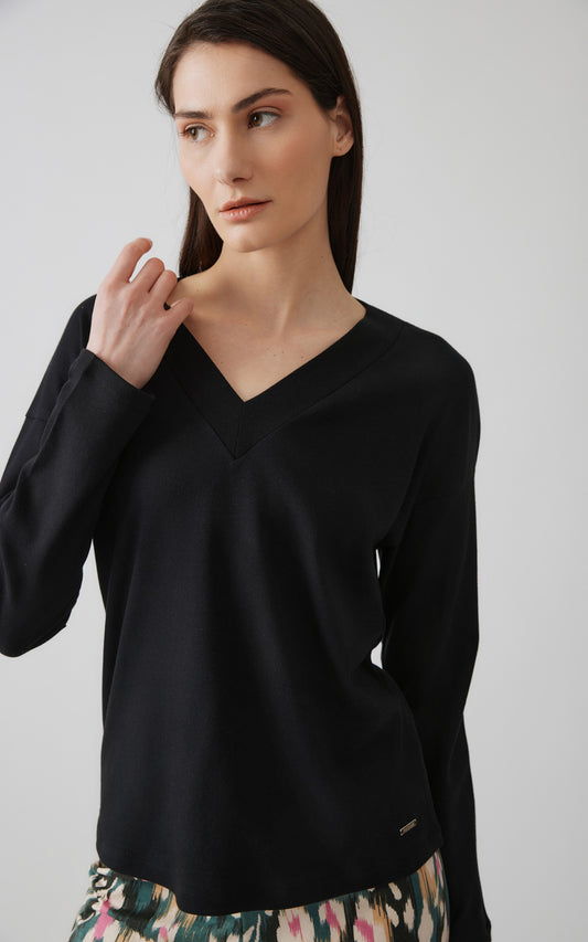 Langermabolur með V-hálsmáli